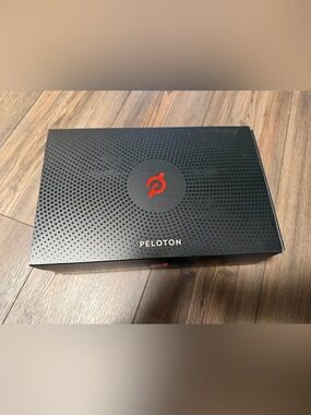 New in Box peloton cycling shoes